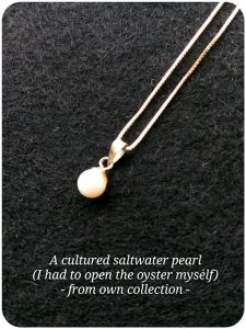 Cultured Seawater Pearl